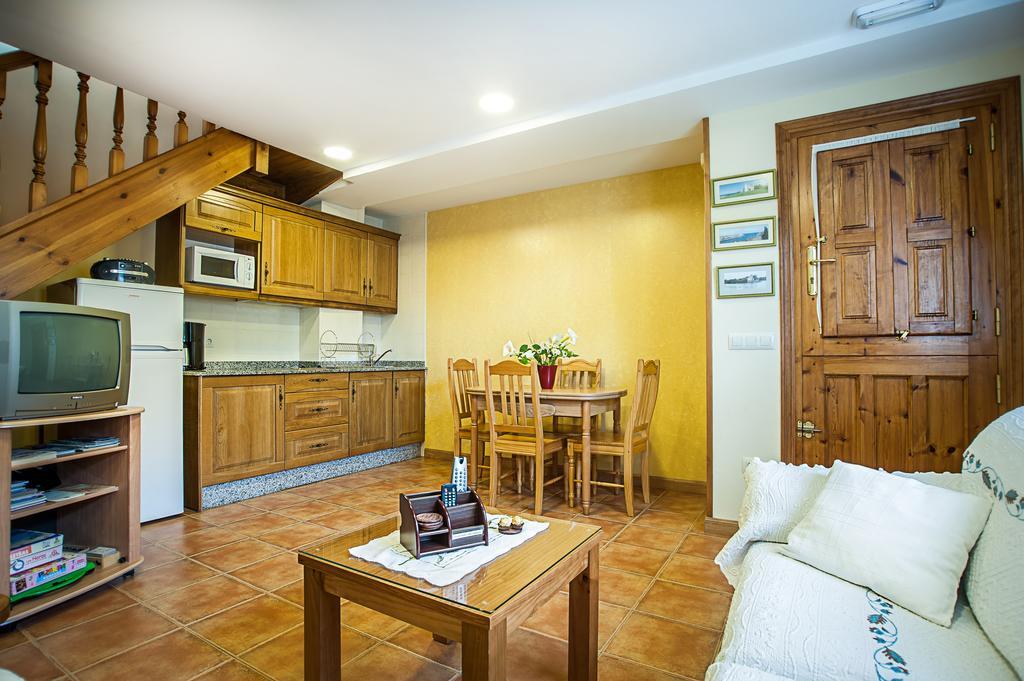 Apartamentos El Pradon De Santa Marina Parres de Llanes Camera foto